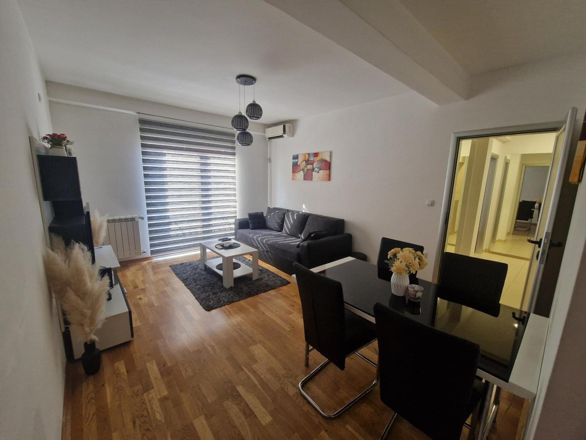 Apartman Tri S Аранделовац Экстерьер фото